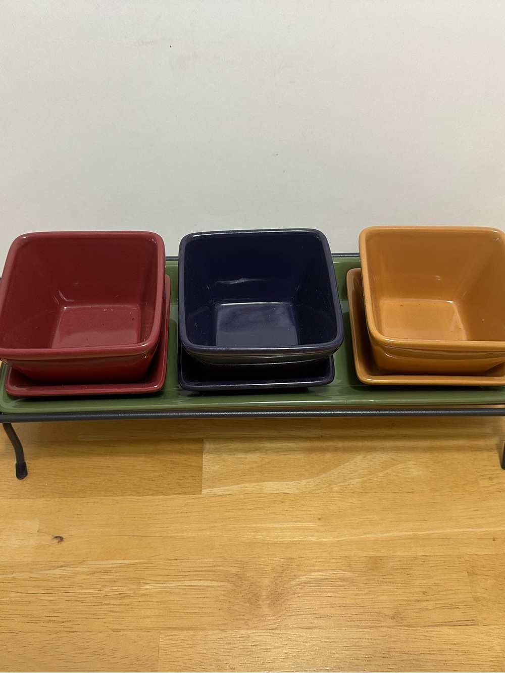 Pampered Chef Multicolor Ceramic Serving Bowl Set - Burgundy, Navy & Yellow - Picture 1 of 4
